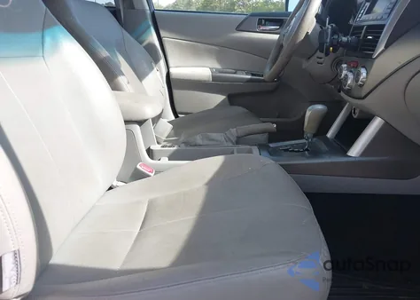 2012 Subaru Forester 2.5X Limited z USA, uszkodzony, nr VIN JF2SHAEC0CH434209